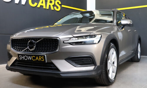 VOLVO V60 CROSS COUNTRY de ocasión en Show Cars